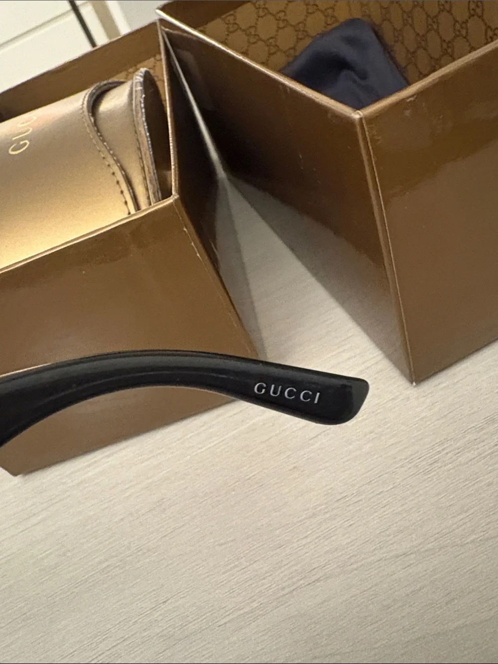 Gucci Black Sunglasses‎ with Gold Case and Box